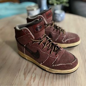 Nike wmns dunk high 6.0  dragon red - size 7.5 VGUC